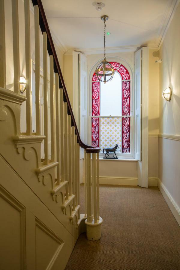 Stylish Apartment Close To Gloucester Quays & Docks Zewnętrze zdjęcie