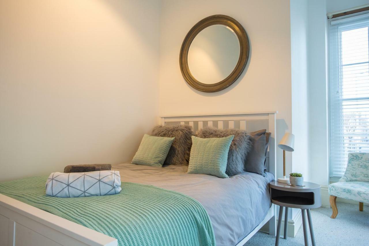 Stylish Apartment Close To Gloucester Quays & Docks Zewnętrze zdjęcie